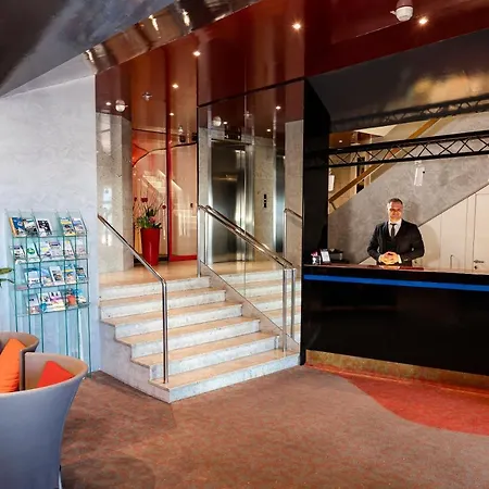 Roth Am Strande 아파트호텔 베스터란트