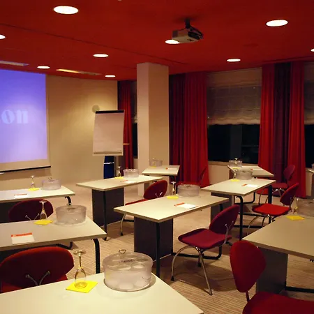 Aparthotel Roth Am Strande 3*