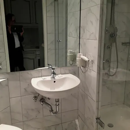 Roth Am Strande 아파트호텔